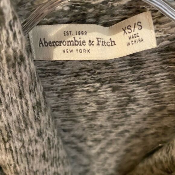 (NWT) Abercrombie & Fitch wool blend cardigan - Picture 3 of 6